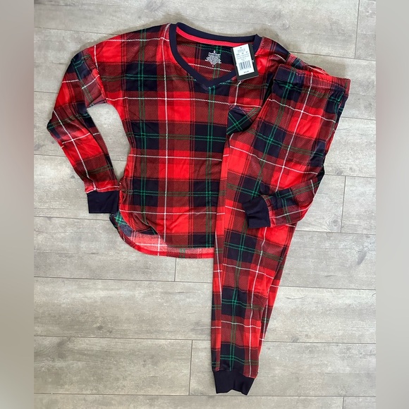 New Cuddl Duds Velour Fleece Pajama Top & Banded Bottom Pajama Pants Sleep Set - Picture 6 of 10